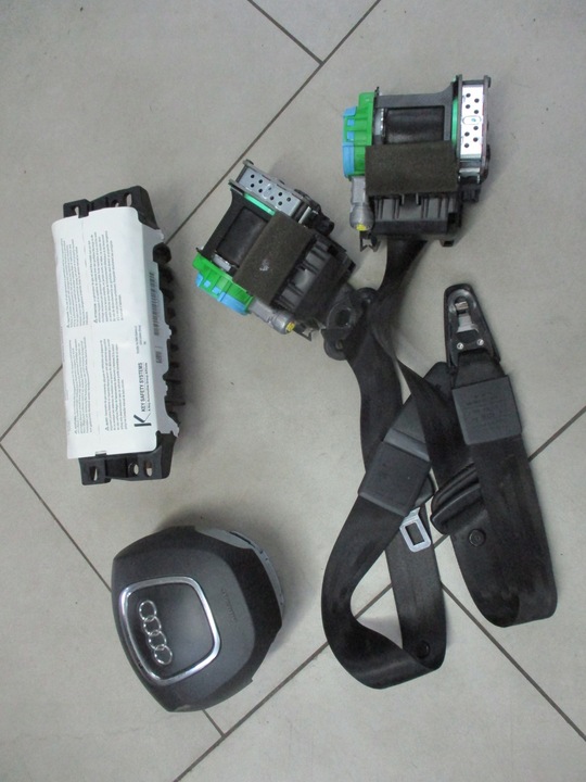 фото №7, Audi a4 b8 07-11 панель консоль ремни подушки soul оригинал