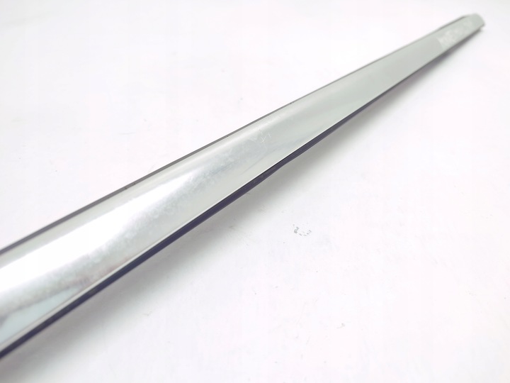 фото №6, Ford mondeo mk4 планка накладка дверь левый зад hb