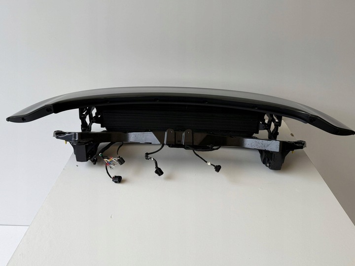 фото №10, Porsche 911 992 спойлер зад 992827233 h оригинал