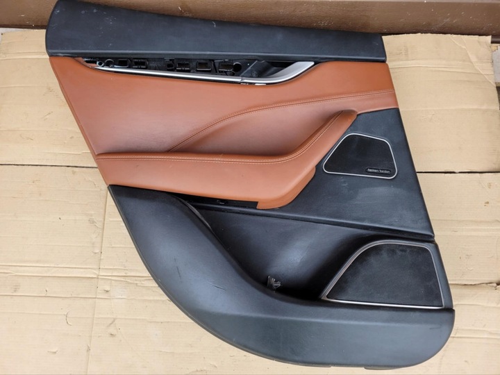 фото №1, Боковина двері зад лівий maserati levante