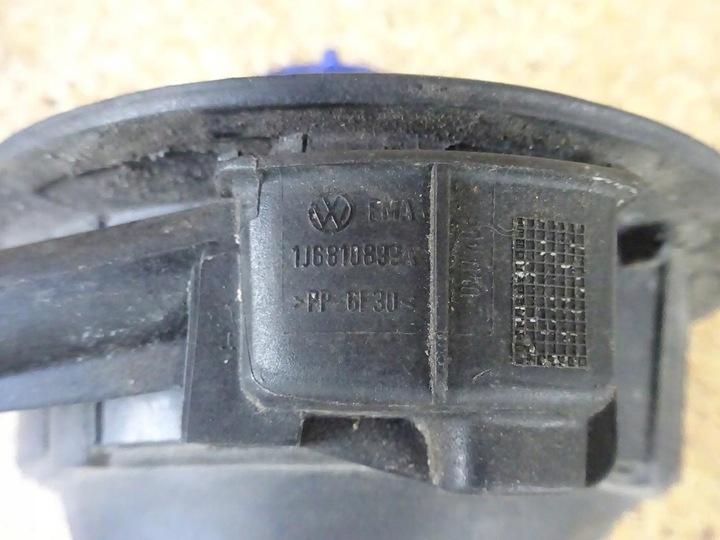 фото №7, Vw golf iv 97-04 крышка заливка топлива 1j6809857f 1j0010331l 1j6810899a