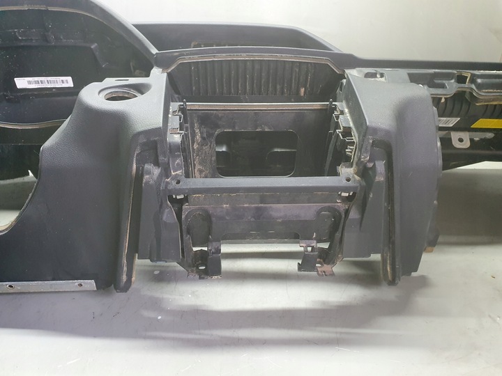 фото №8, Панель раздаточная pulpit mercedes e-klasa w212 eu