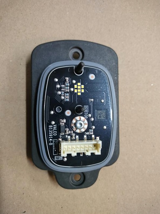 фото №1, Ford kuga mk3 focus mk4 kuga втулка стабилизатора nk3 модуль преобразователь левая led оригинальный номер