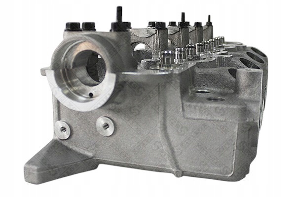 фото №14, Головка цилиндров mitsubishi montero pajero l300 2.5td 4d56 86
