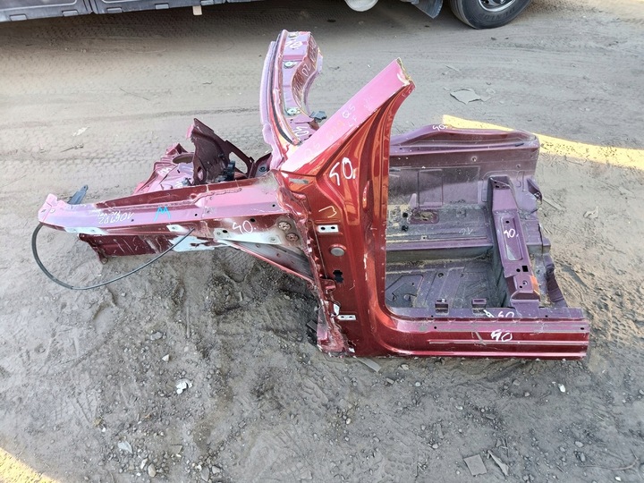 фото №1, Audi q5 80a четверть левая передняя левый перед порог стойка