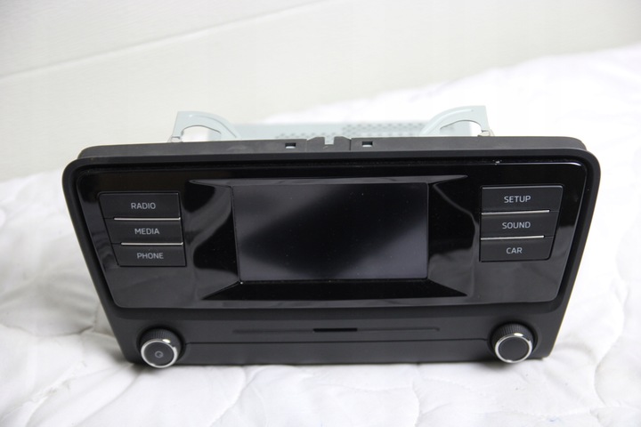 фото №1, Дисплей монітор екран радіо skoda octavia iii 5e0035871a