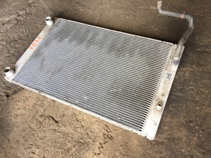 фото №6, Audi a8 d3 радіаторів води 4e0121251g 3.7 4.2 v8