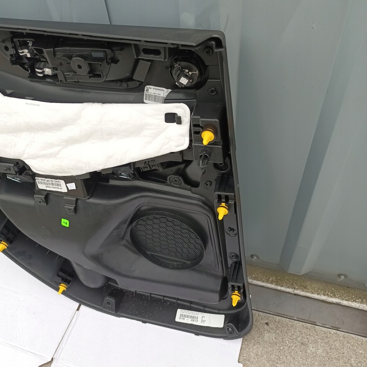 фото №15, Ford втулка стабилизатора 20- обшивки дверь зад левый правые usa