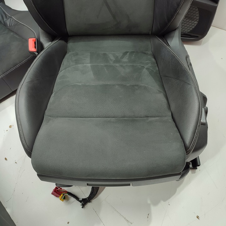 фото №4, Vw arteon shooting тормозной сиденья диван обшивки кожа алькантара подогрев kpl