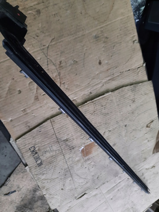 фото №7, Bmw 1 f20 f21 f22 f23 рестайлінг 18r. планка прокладка двері ліва передня 3d