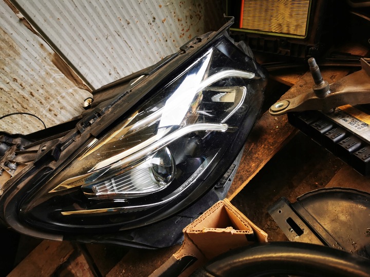 фото №5, Mercedes w 213 amg комплектний перед бампер капот лампа крило код 197 x