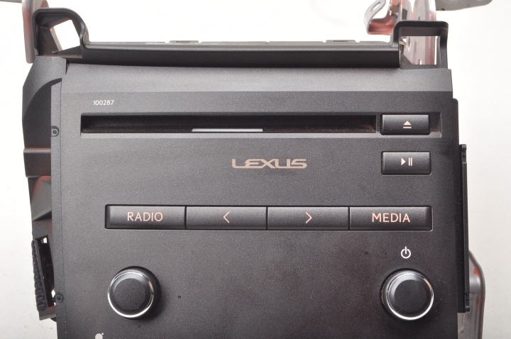фото №9, Lexus ct 200h магнитола cd 86140-76010