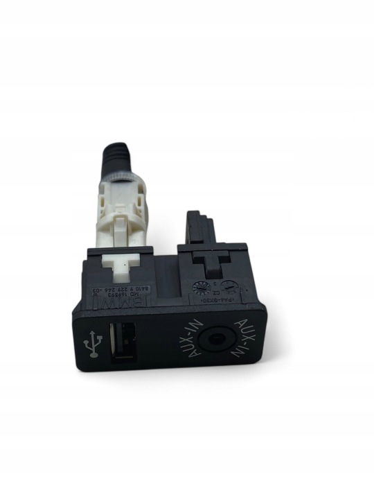 фото №6, Bmw 3 f30 f35 f31 2013 гнездо / соединитель usb 9229246