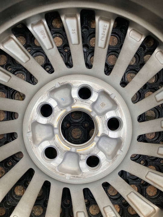 фото №9, Lexus toyota диск 20x8,5 et.35 оригинал