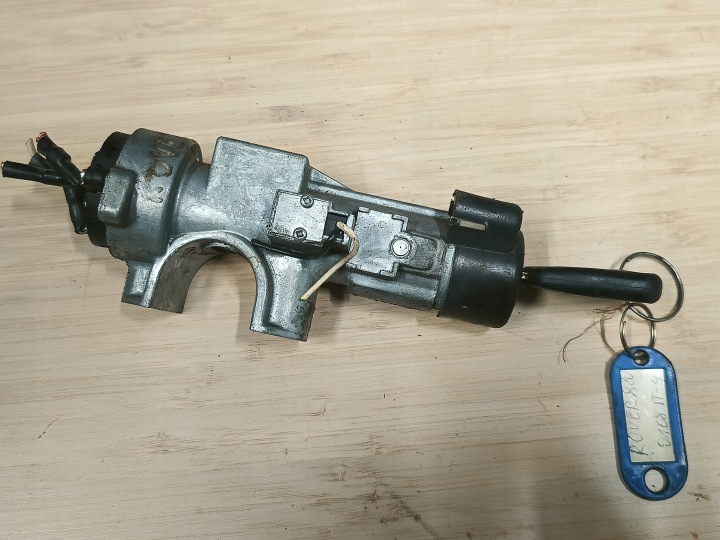 CONTACTEUR D'ALLUMAGE ROVER 800 c50097