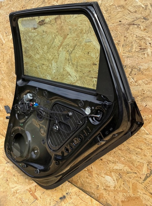 фото №9, Дверь зад задние правые seat leon iii рестайлинг универсал чёрные