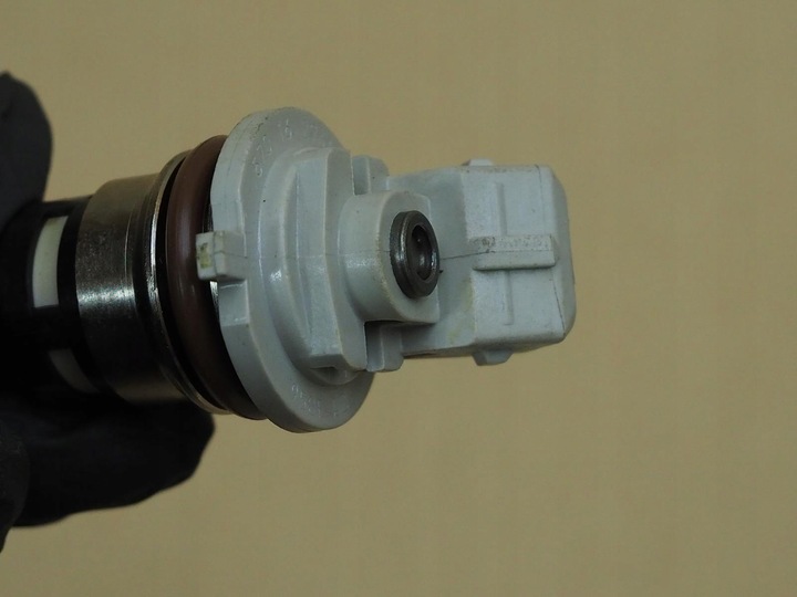 фото №10, Инжектор топлива ford escort mk6 1.4 95-02 1.6