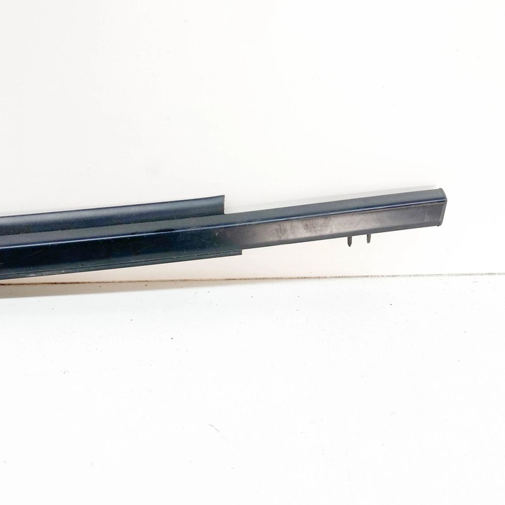 фото №6, Mazda cx-3 2016 левая сторона планка / прокладка стёкла дверь