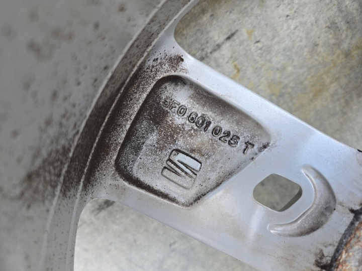 фото №8, Seat leon iii 3 диск 7x17 et49 5f0601025t 410