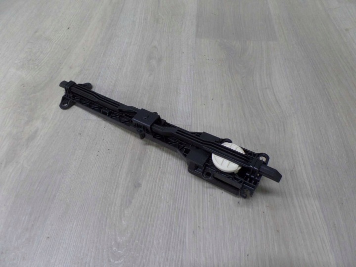 фото №9, Volvo s80 ii v70 xc70 06-16 замок ручка бардачка пассажира 30672132