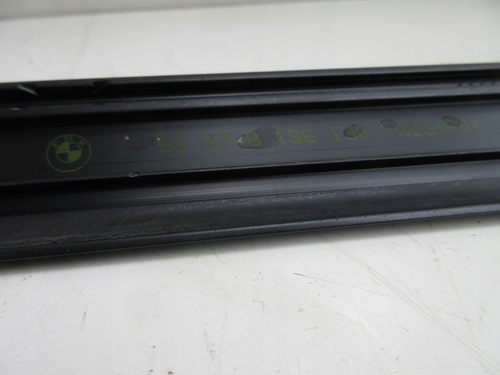 фото №9, Защита накладка порога правая наружный. bmw e46 8196130