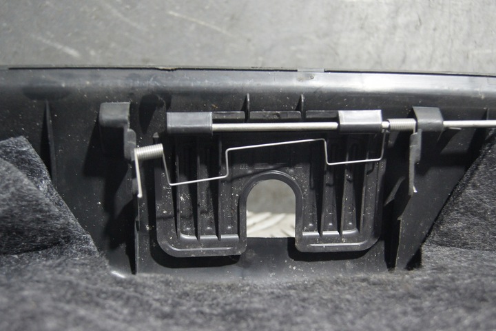 фото №11, Планка порога багажника - audi a3 8v 5d 13-20