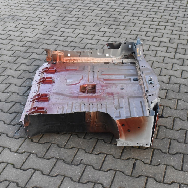 фото №1, Pas задній ванна підлога dacia jogger lak.tecnz