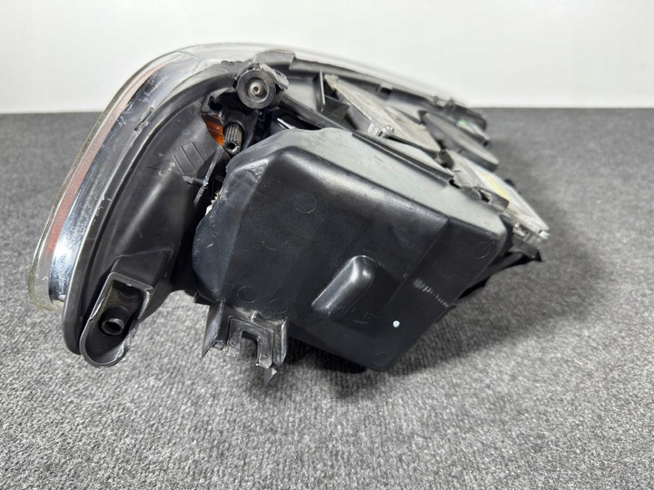 фото №16, Audi q7 4l 4l0 рестайлінг лампа права перед передня ксенон led usa kpl гарна