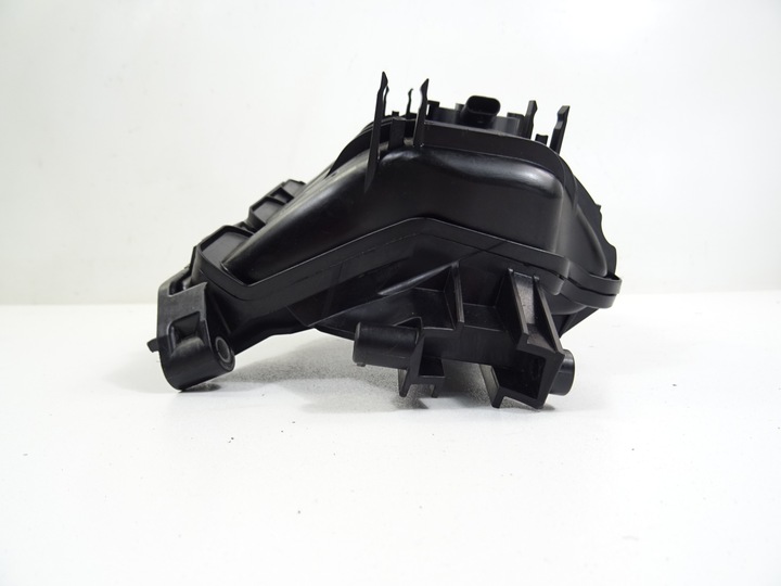 фото №7, T-roc рестайлинг 1.0 tsi коллектор всасывающий датчик 05c129709f 04e906051h 05c129711f