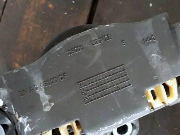 фото №5, Volvo oem номер 31480353 підшипник двигуна