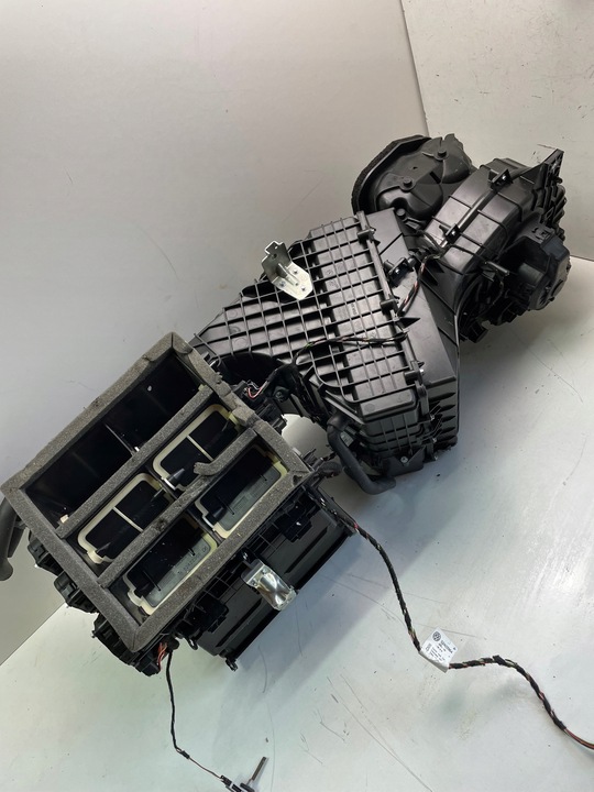 фото №1, Vw touareg 7p6 отопитель 7p1820005q