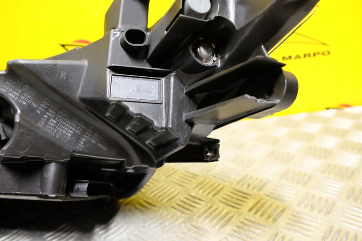 фото №13, Toyota avalon limited 2019- фара лампа повний led r usa