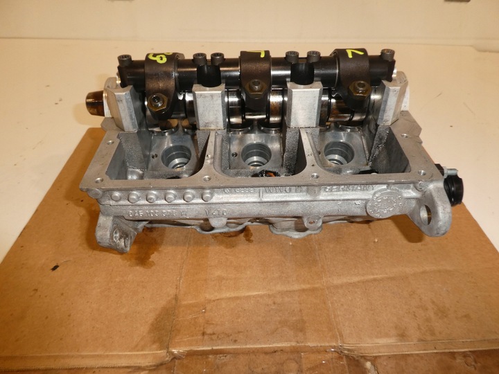 фото №5, Головка двигателя vw polo 9n 1.4 tdi 045103373h