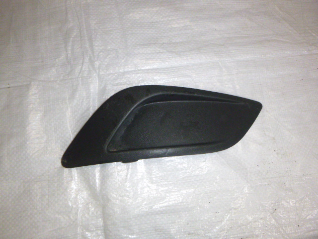 фото №1, 8m51-19952-be заглушка галоген правая focus mk2