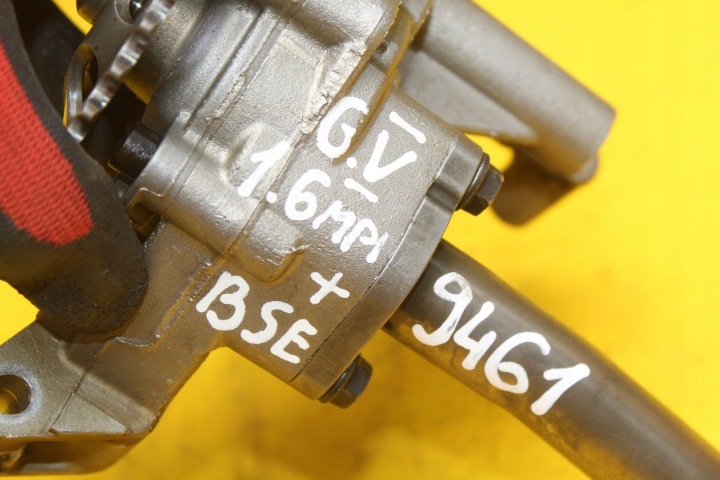 фото №8, Насос масла маслоприемник vw golf v audi a3 1.6 mpi bse 06a115105b