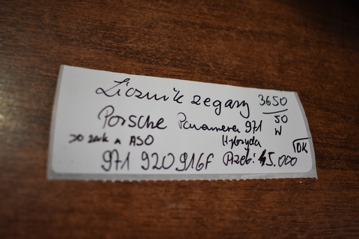 фото №5, Ідеальний спідометр  манометр ніч vision porsche panamera 971 гібрид 1