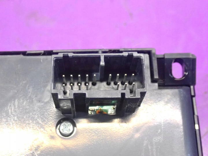 фото №5, Volvo v50 07-12 рестайлінг панель кондиціонера повітропровід 30782535