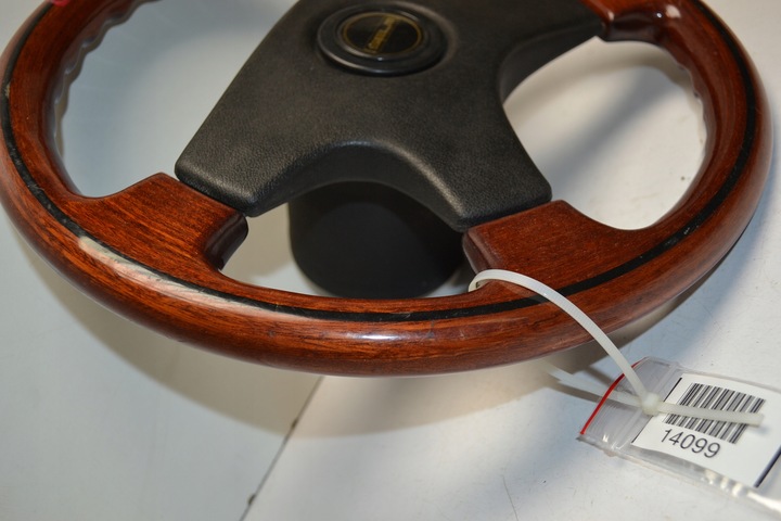 фото №8, Mercedes w116 r107 w107 w114 руль деревянная selm