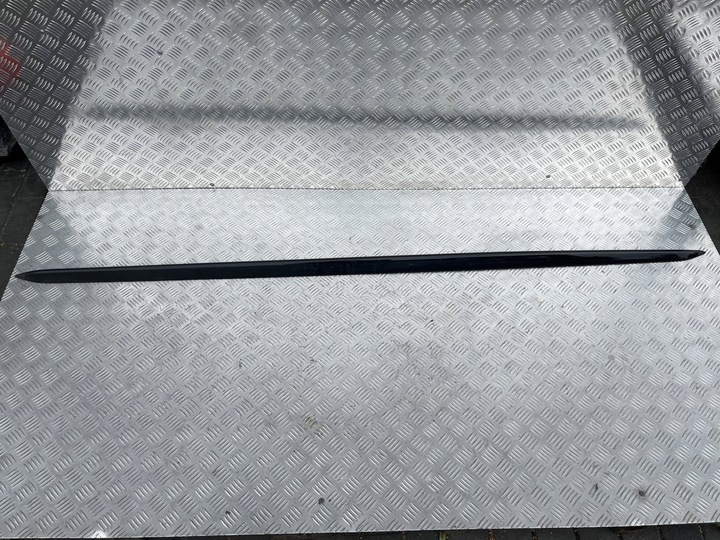 фото №1, Планка накладка порогова ліва audi a4 b9 15- 8w0853931