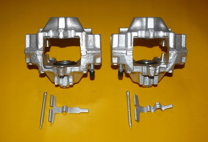 фото №9, Затискачі лівий правий зад mercedes clk w209 290/10