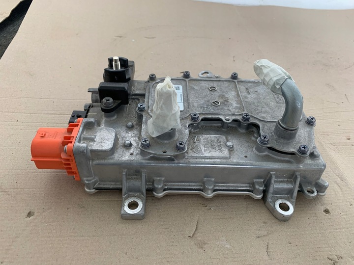 фото №4, Ford mustang mach-e rwd 75.7 kwh перетворювач напруги оригінал