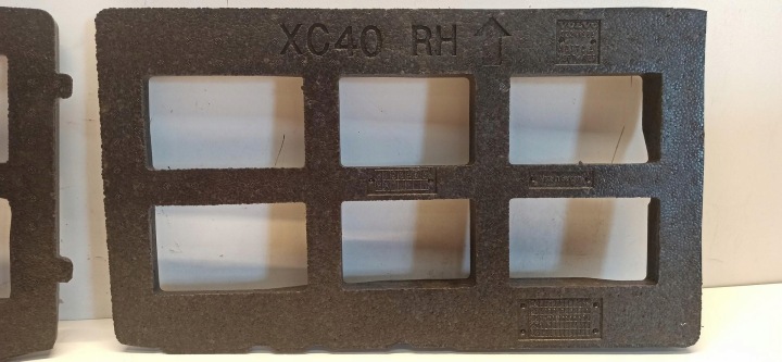фото №6, Volvo xc40 пенополистирол кронштейн пола 32241688 32241687