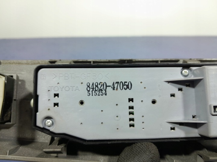 фото №7, Toyota prius ii панель керування скло дзеркал 84820-47050