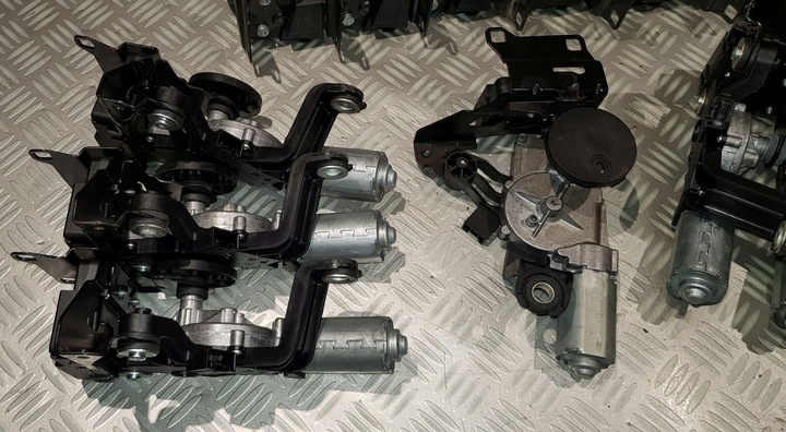 фото №9, Bmw e61 e91 механізм двірники двигунчик скла 7171564 замок зад 8218849