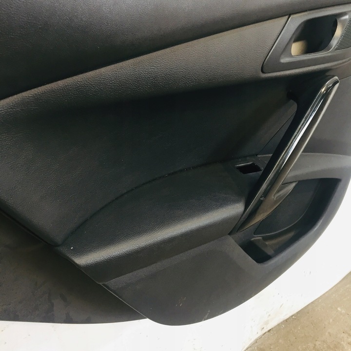 фото №2, Оббивка двері лівий зад шкіра peugeot 508 sw