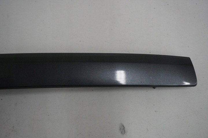 фото №11, Toyota yaris ii планка кришки багажника 1g3 сірий 76801-02250 nr.9 nr.10