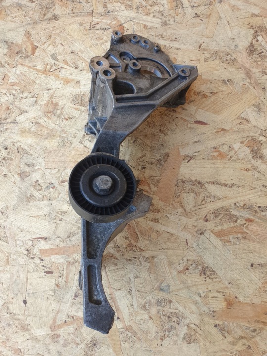 фото №7, Vw skoda audi кронштейн основание генератора 03l903143q