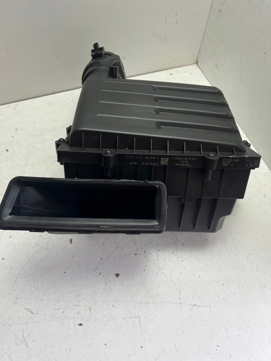 фото №6, Vw golf vii корпус фильтра воздуха 5q0129607aa 5q0129601bp
