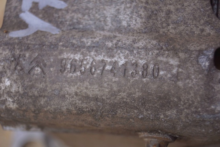 фото №16, Peugeot 308 t7 балка бампера перед y789