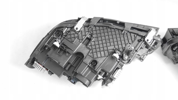 фото №8, Bmw g30 g31 lci лампи фара передня адаптивний led комплектні 5a388c8 5a388c7